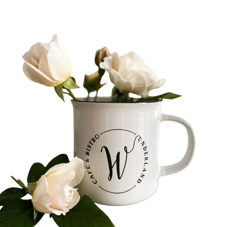 Dekorierte Kaffeetasse im Café Wunderland, Gütersloh